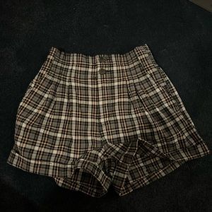 Plaid high waisted shorts